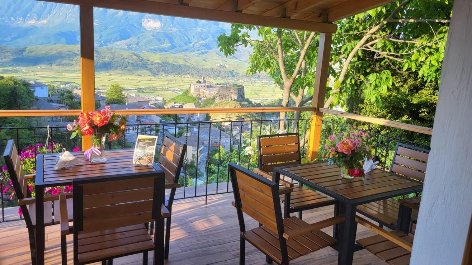 Guest House Hasko Gjirokastër Eksteriør billede