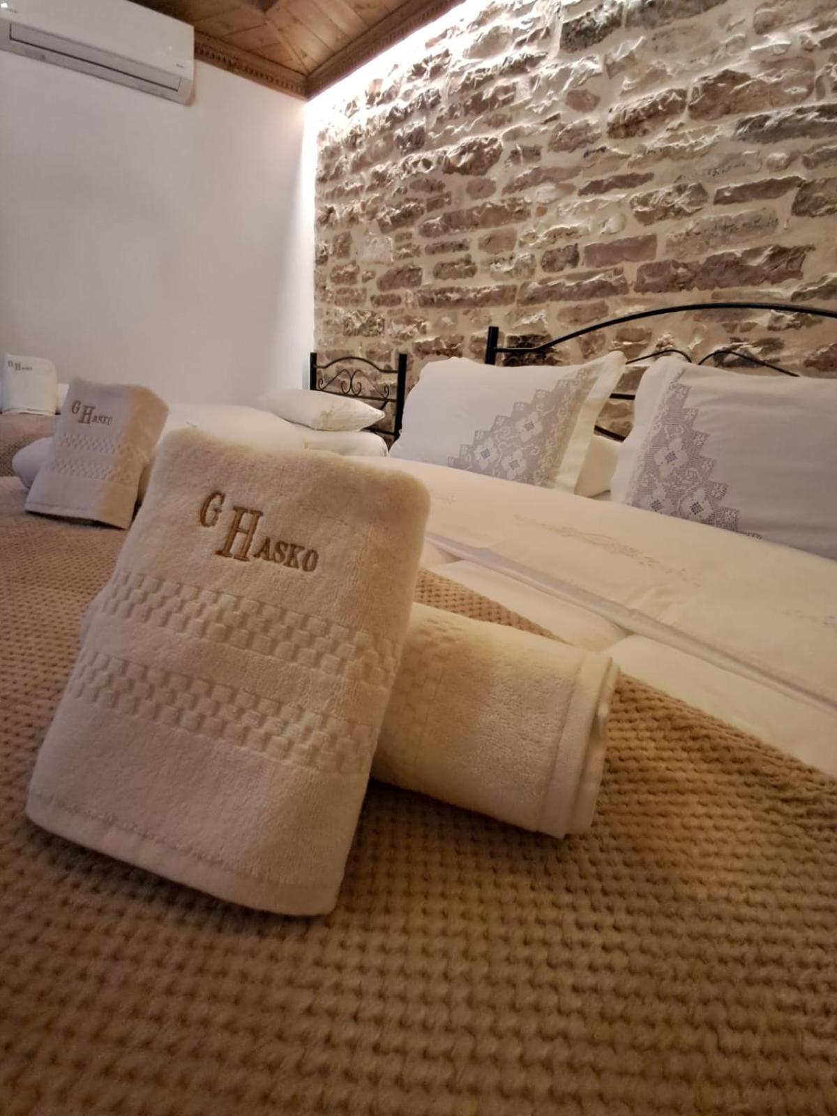 Guest House Hasko Gjirokastër Eksteriør billede